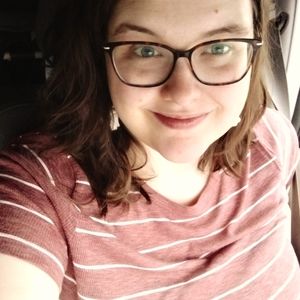 Meet your Posher, Alexandra